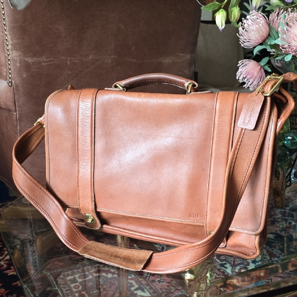 Coach Brown Leather Messenger Bag with Classic Design